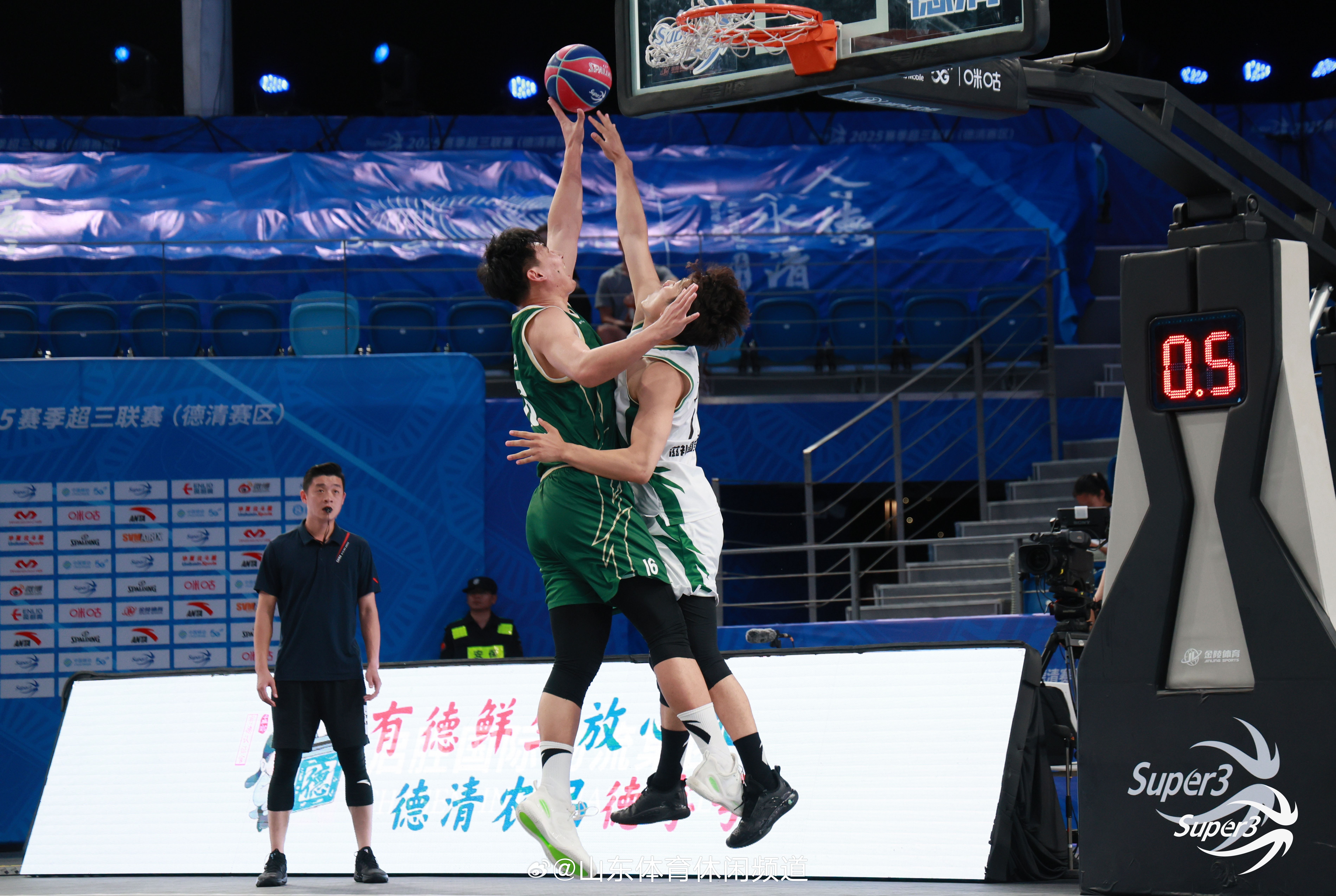 关于里程碑夜武汉三镇复出首秀，CBA常规赛清晨刷纪录，震撼外界，年轻球员得到机会的信息