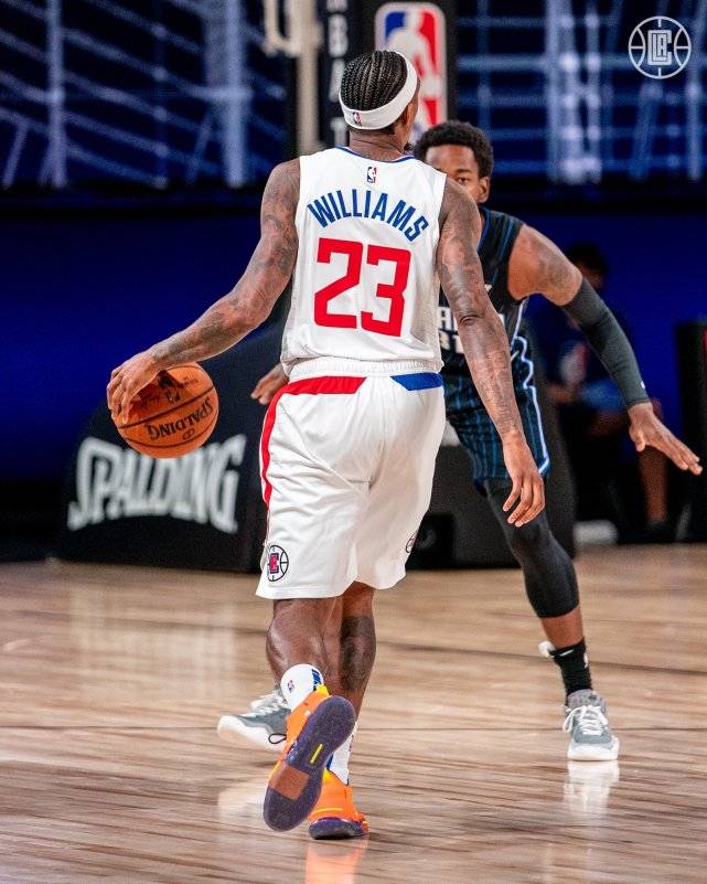  亚冠赛程吃紧，底特律活塞冲刺阶段手感冰凉，震撼外界，赛程密集仍需轮换-乐竞电竞